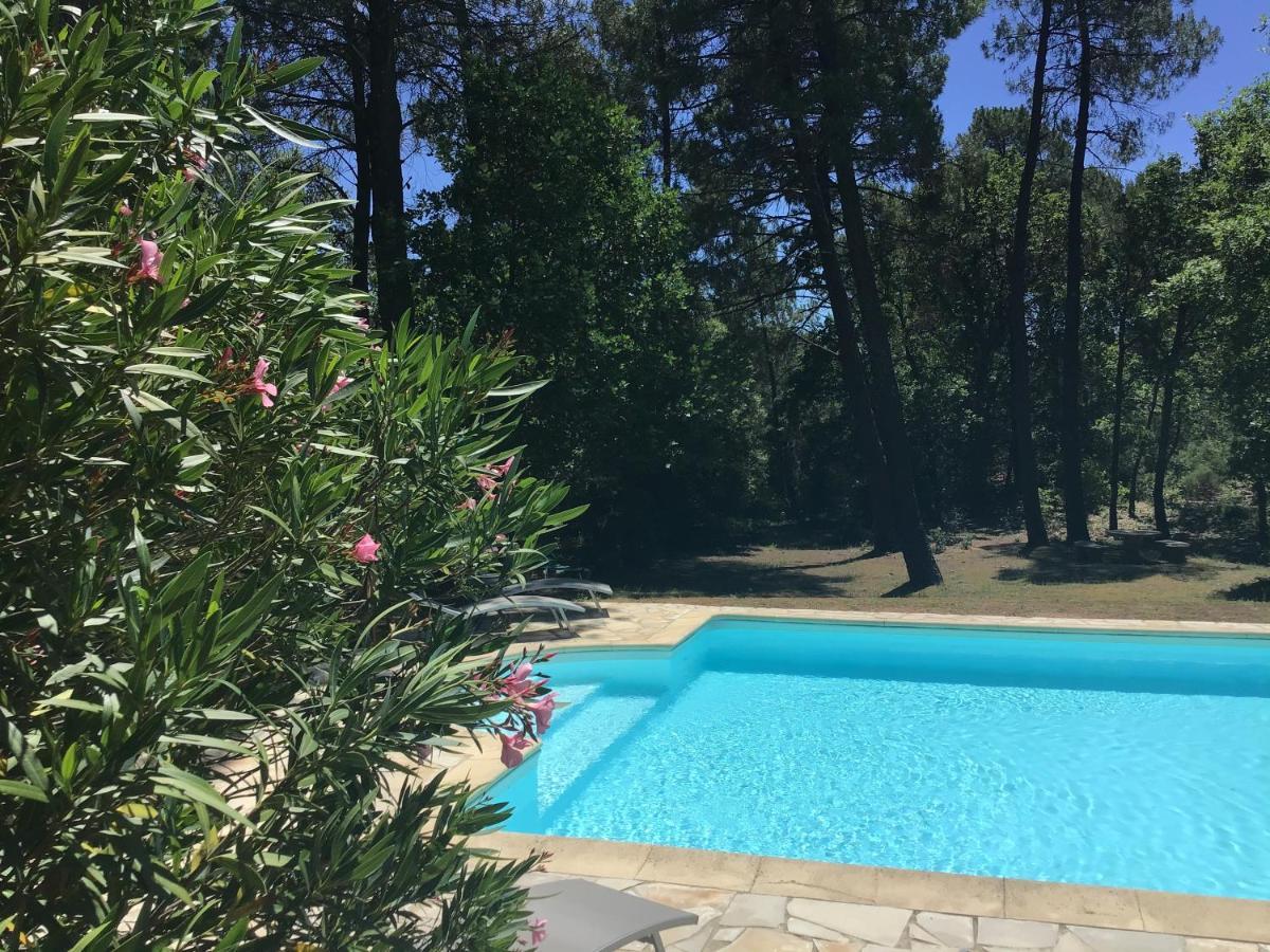 Le Clos Des Cigales Roussillon en Isere Eksteriør billede